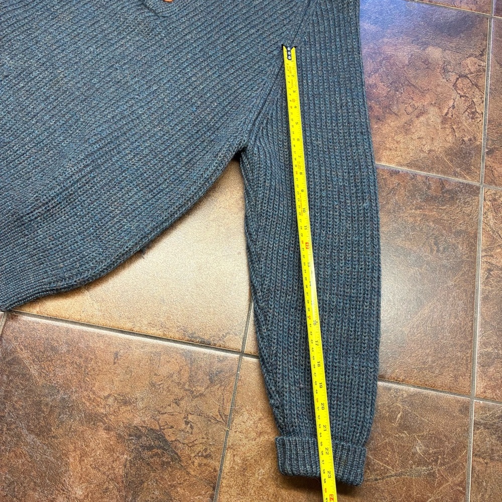 Vintage Canadian Made Wool Men's Heathered Blue Ribbed Henley Sweater - Picture 5 of 5